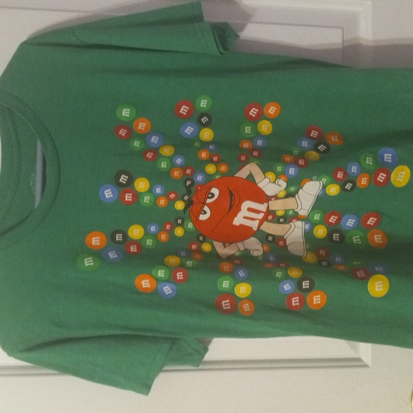 Men's green M&M t-shirt - Picture 1 of 6